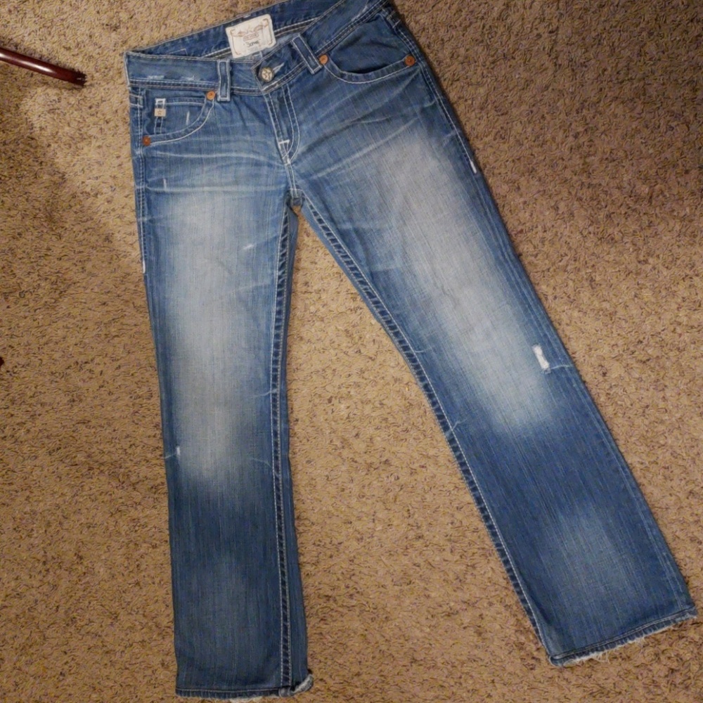 Buckle Jeans